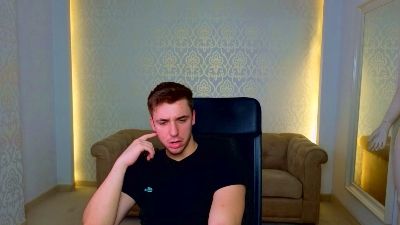 KellenWest live cam on Cam4