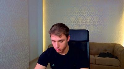 KellenWest live cam on Cam4