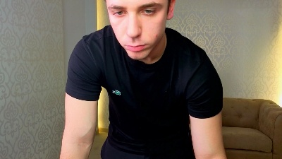 KellenWest live cam on Cam4