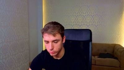 KellenWest live cam on Cam4