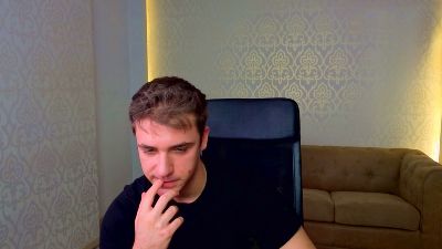 KellenWest live cam on Cam4