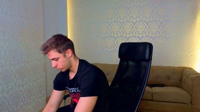 KellenWest live cam on Cam4