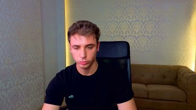 KellenWest live cam on Cam4
