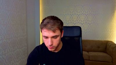 KellenWest live cam on Cam4