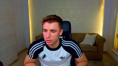 KellenWest live cam on Cam4