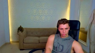 KellenWest live cam on Cam4