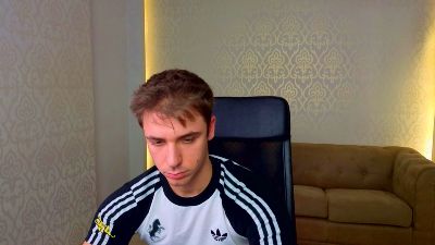 KellenWest live cam on Cam4