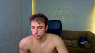 KellenWest live cam on Cam4