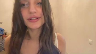 KellieDiers live cam on Cam4