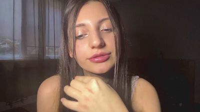KellieDiers live cam on Cam4