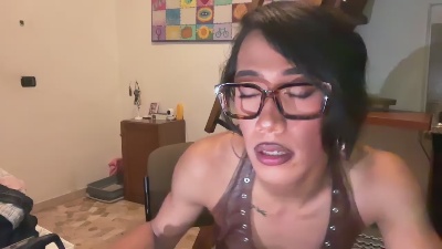KellyLaDyoda live cam on Cam4