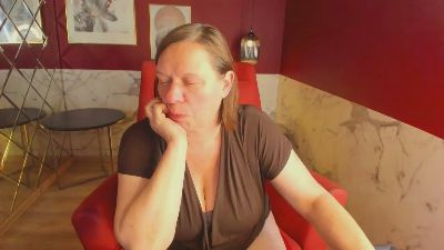 KellyPerfection live cam on Cam4
