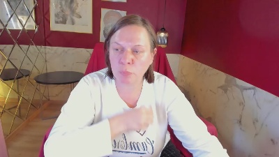 KellyPerfection live cam on Cam4