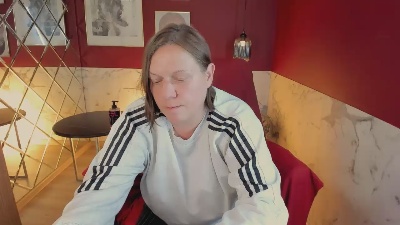 KellyPerfection live cam on Cam4