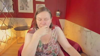 KellyPerfection live cam on Cam4