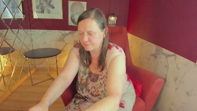 KellyPerfection live cam on Cam4