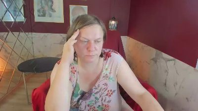 KellyPerfection live cam on Cam4