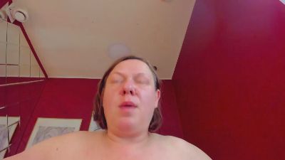 KellyPerfection live cam on Cam4