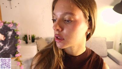Kelly_Clark live cam on Cam4
