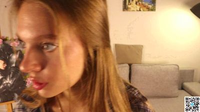 Kelly_Clark live cam on Cam4