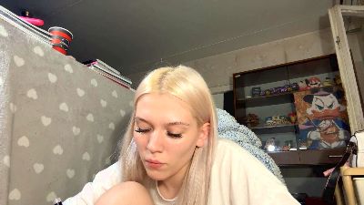 KelsiCopening live cam on Cam4