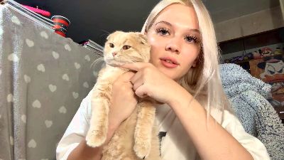 KelsiCopening live cam on Cam4