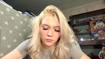 KelsiCopening live cam on Cam4