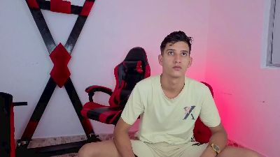 Ken_LatinBoy18 webcam