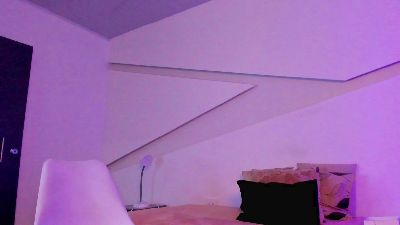 Kendallx0_ live cam on Cam4