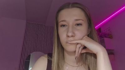KendraBertel live cam on Cam4