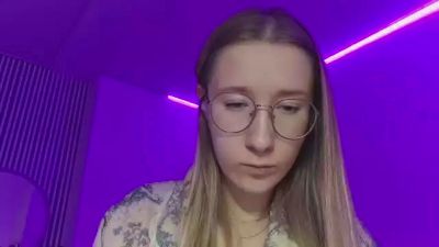 KendraBertel live cam on Cam4