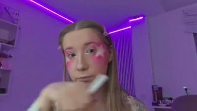 KendraBertel live cam on Cam4
