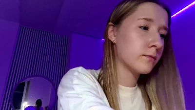 KendraBertel live cam on Cam4