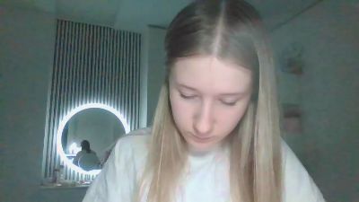 KendraBertel live cam on Cam4