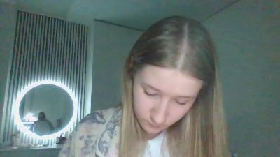 KendraBertel live cam on Cam4