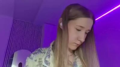 KendraBertel live cam on Cam4