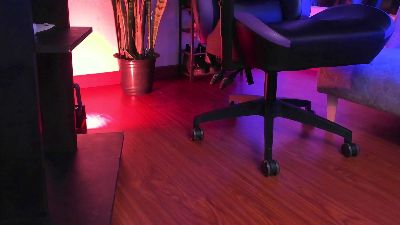 KeniaThompson01 live cam on Cam4