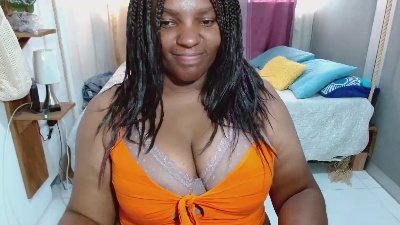 Kenia_29 live cam on Cam4