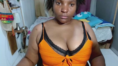 Kenia_29 live cam on Cam4