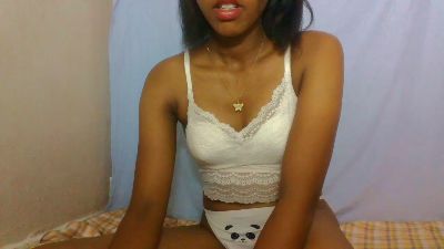 Keniesexxy live cam on Cam4