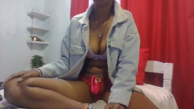 Kennyamanda live cam on Cam4