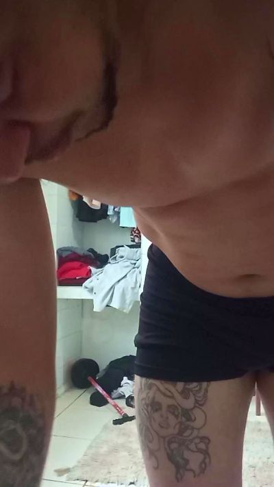 Kennygaucho1 live cam on Cam4