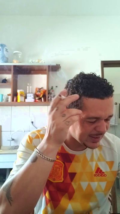 Kennygaucho1 live cam on Cam4