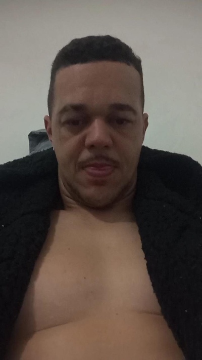 Kennygaucho1 live cam on Cam4