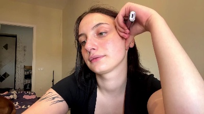 KerrieNielson live cam on Cam4
