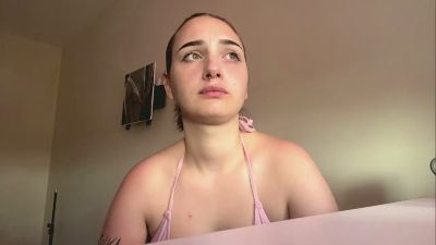 KerrieNielson live cam on Cam4