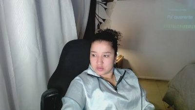 Kerry_jacksonn live cam on Cam4