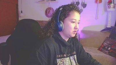 Kerry_jacksonn live cam on Cam4