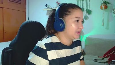 Kerry_jacksonn live cam on Cam4