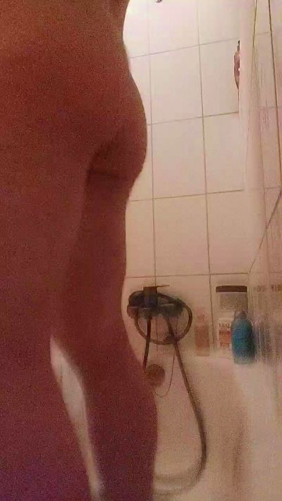 Kertsxxx live cam on Cam4